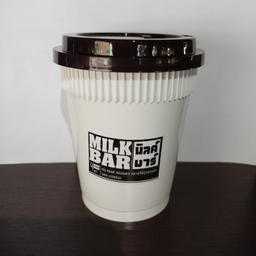 ชาไทยนมสดร้อน