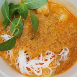 ขนมจีนยากะทิปลาช่อน