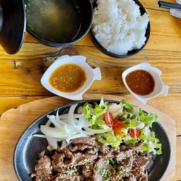 ข้าวหน้าเนื้อกระทะร้อน เซ็ต