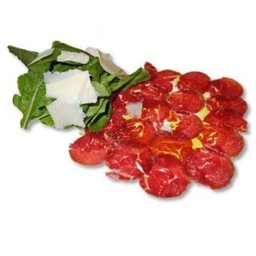 เนื้อวัวแล่บาง (Raw beef carpaccio)