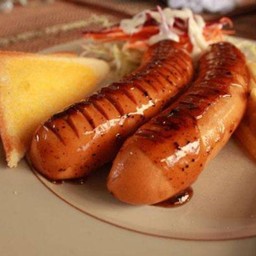 ไส้กรอก 2 สหาย