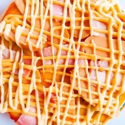 สโม้กกี้เบคอน(ถาดกลาง6ชิ้น)