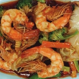 ผัดผักรวมกุ้ง