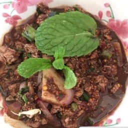 ก้อยคั่วหมู