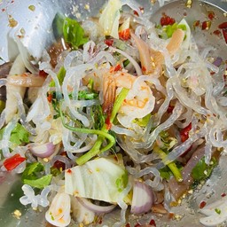ยำเส้นแก้วรวมมิตร
