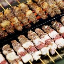 หม่าล่า อาหาร ชานมแก้วยักษ์ ครัวอองฟอง(อิสลาม) สาขา 1