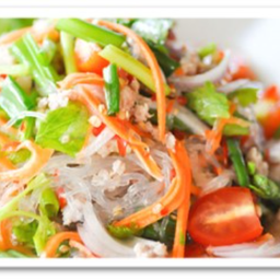ยำวุ้นเส้น