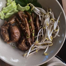 ตีนไก่ตุ๋น ข้อไก่ตุ๋น