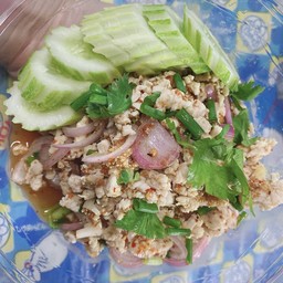 ลาบไก่ เป็นกับข้าว