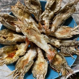 อ.กุ้งเผา นางลิ้นจี่