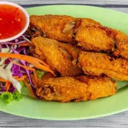 ปีกไก่ทอดน้ำปลา