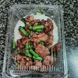 สุกานะห์ อาหารฮาลาล