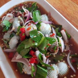 ยำหอยแครง