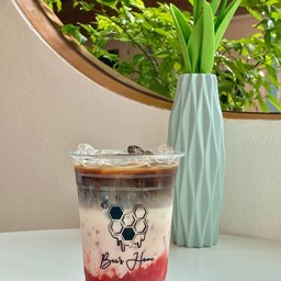 กาแฟลาเต้สตอเบอรี่