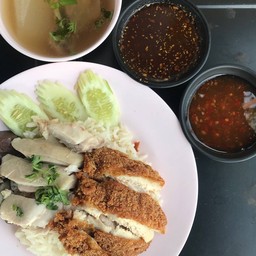 ข้ามมันไก่ ผสมพิเศษ