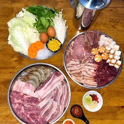 หมูกระทะชุดใหญ่