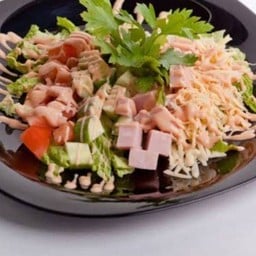สลัดผักแฮมไก่รมควัน