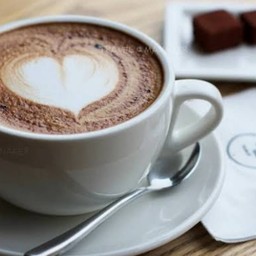 เจ๊ติ๋มหัวมุม ศรีทอง