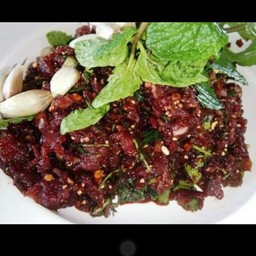 ก้อยเนื้อเปรี้ยว