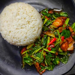 ผัดคะน้า