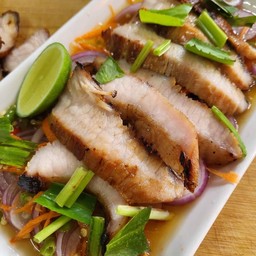 ส้มตำ แอบแซ่บ (สันผักหวาน)