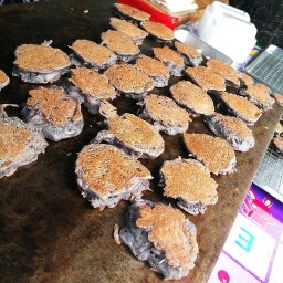 ร้านขนมบ้าบิ่นมะพร้าวอ่อนน้องธันวา