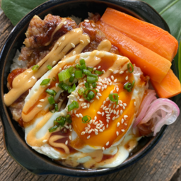 ข้าวหน้าหมูแฮมเบิร์ก