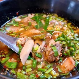 ต้มเอ็นแก้วรวมเครื่องใน