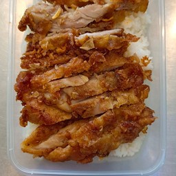 ข้าวไก่ทอด