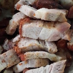 ข้าวหมูกรอบธรรมดา