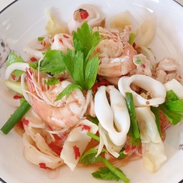 ยำวุ้นเส้นรวมมิตร