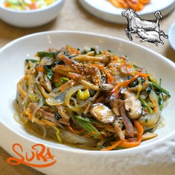 잡채 Jabchae Stir-fried Glass Noodles and Vegetables_B4