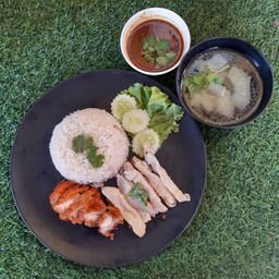 ข้าวมันไก่ต้ม+ไก่ทอด