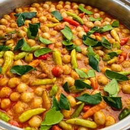 ลาภปาก น้ำยาขนมจีน & น้ำยา