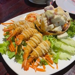 กุ้งทอดครีมสลัด