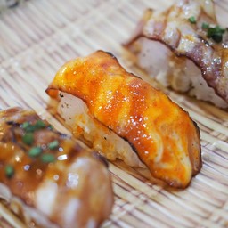 เบคอนสไปซี่