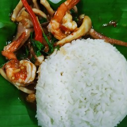 ข้าวกะเพราทะเล