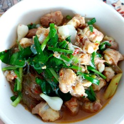 แกงไก่ใส่วุ้นเส้น