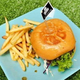 บังมัง ฮาลาลฟู๊ด วิชิต ถนนศักดิเดช