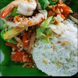 ข้าวราดผัดผักรวม