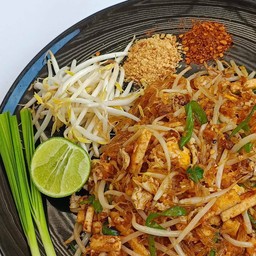 ผัดไทยวุ้นเส้นมังสวิรัติ