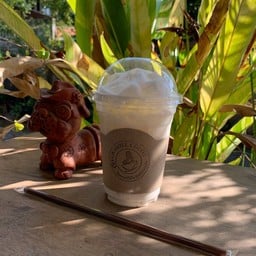 ตู่ สวัสดี กาแฟ นมสด