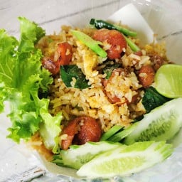 ข้าวผัดไข่กุนเชียง