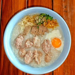 โจ๊กพิเศษหมูไข่ลวก