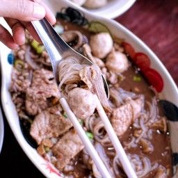 ก๋วยเตี๋ยวเรือยกซด สาขาบ่อวิน สาขาบ่อวิน