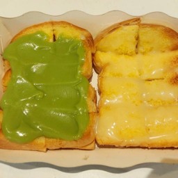 ปังปิ้ง แผ่นละ 25 บาท