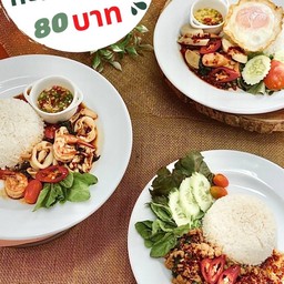 ข้าว-กะเพราทะเล+ไข่ดาว
