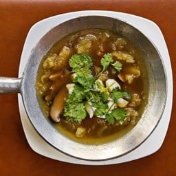 กระเพาะปลาน้ำแดง