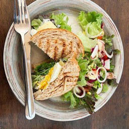 แซนด์วิชไข่ต้ม boiled egg sandwich