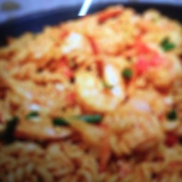 มักโรนีผัดซอสไก่ย่าง